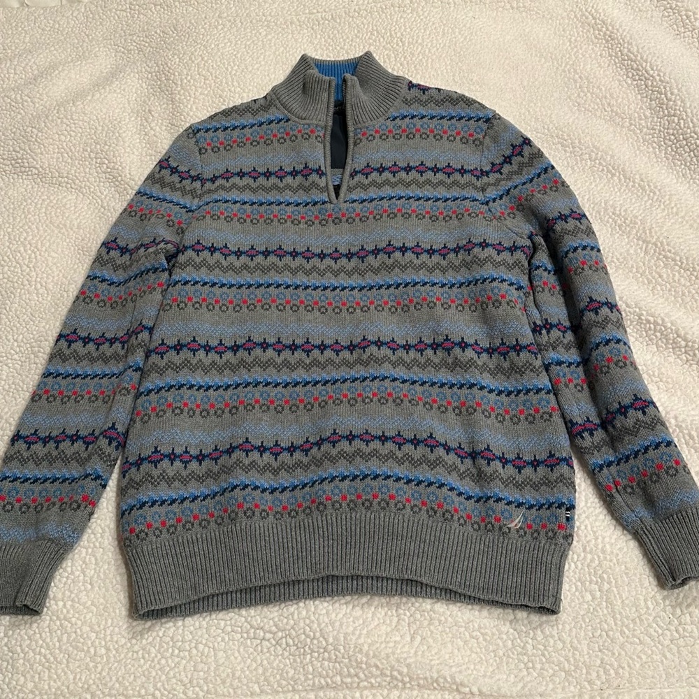 Nautica Men's Gray Zip-Up Sweater with Pattern